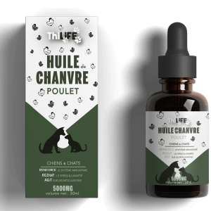 Emballage et bouteille d'huile de chanvre saveur poulet Thilife, destinée à renforcer le système immunitaire et réduire le stress chez les chiens et chats